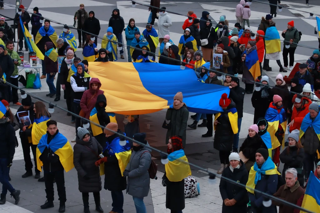 Зміни з 1 серпня: нова бронь, пенсії та виплати