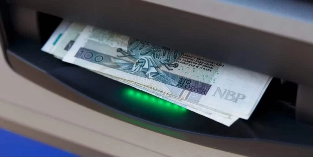 Як подивитися скільки грошей на рахунку: усі способи